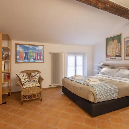 شقة A Casa Di Ross *