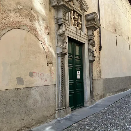 A Casa Di Ross